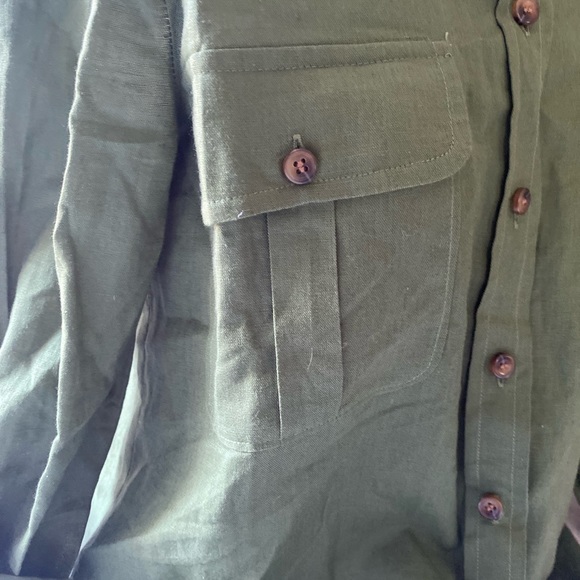 J crew new linen army green cargo button down - Picture 4 of 5